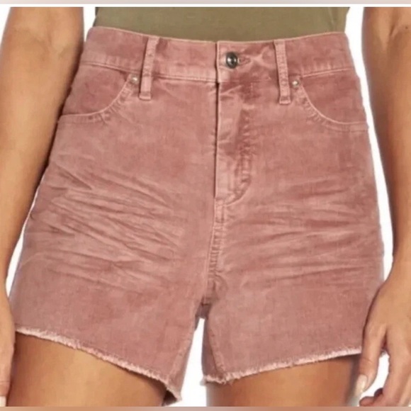 GAP Pants - GAP Corduroy Cut Off Jean Shorts in Nostalgia Rose NWT- Size 4